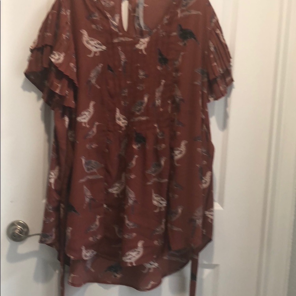 Plus size blouse